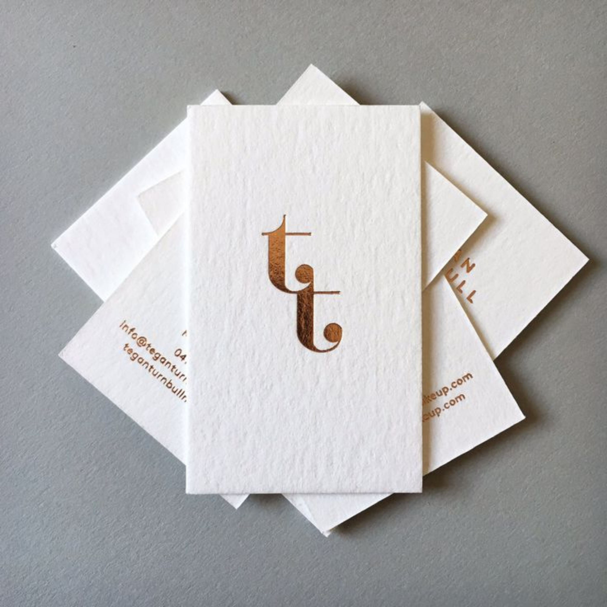 Custom paper packaging with gold foil accents for an elegant, high-end finish.