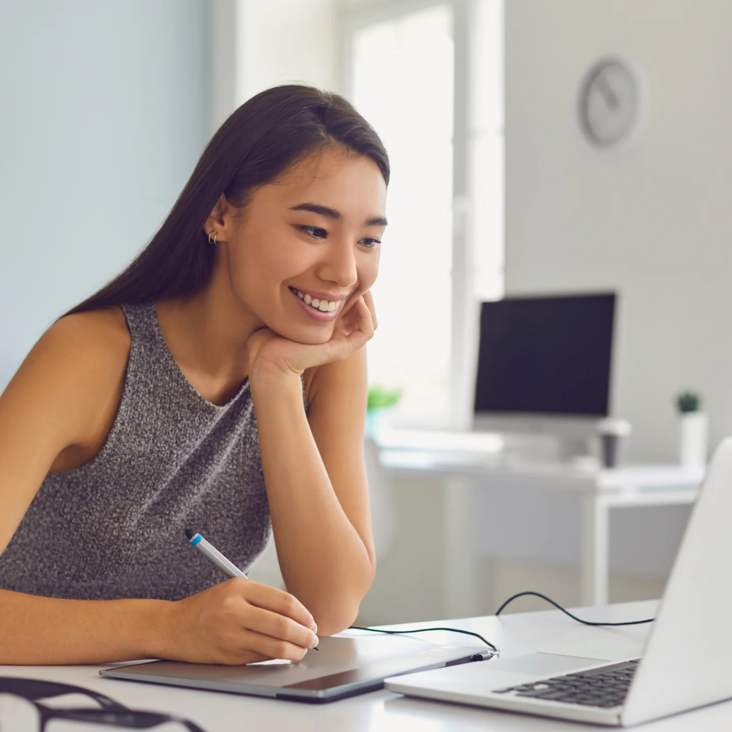 Get Free Design Support From Custapack 