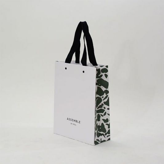 Personalized printed paper gift bags with branding for retail packaging