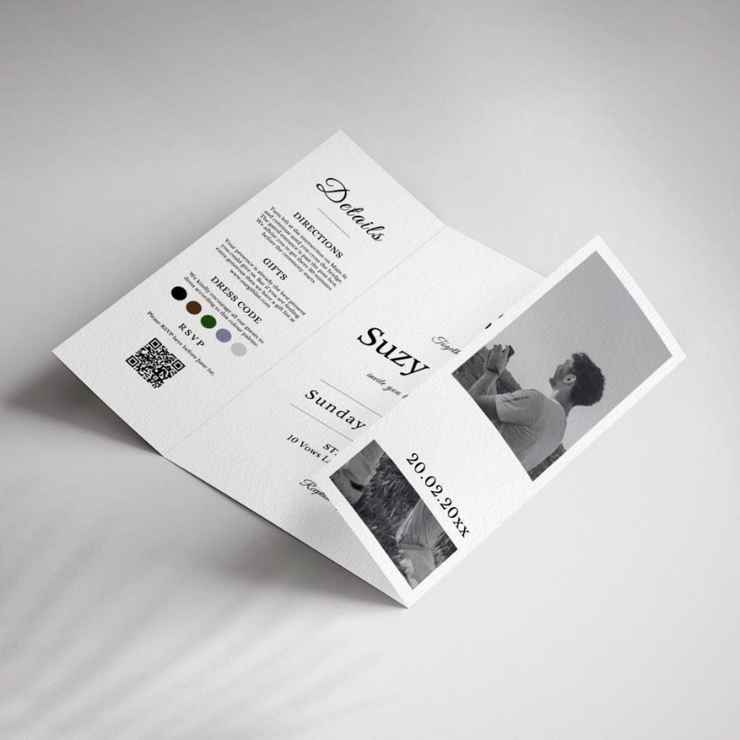 Custom business flyers printing with premium full color design by Custapack.