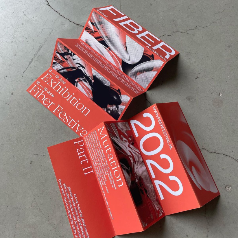 Custom folded cards printing in USA for branding and business use.