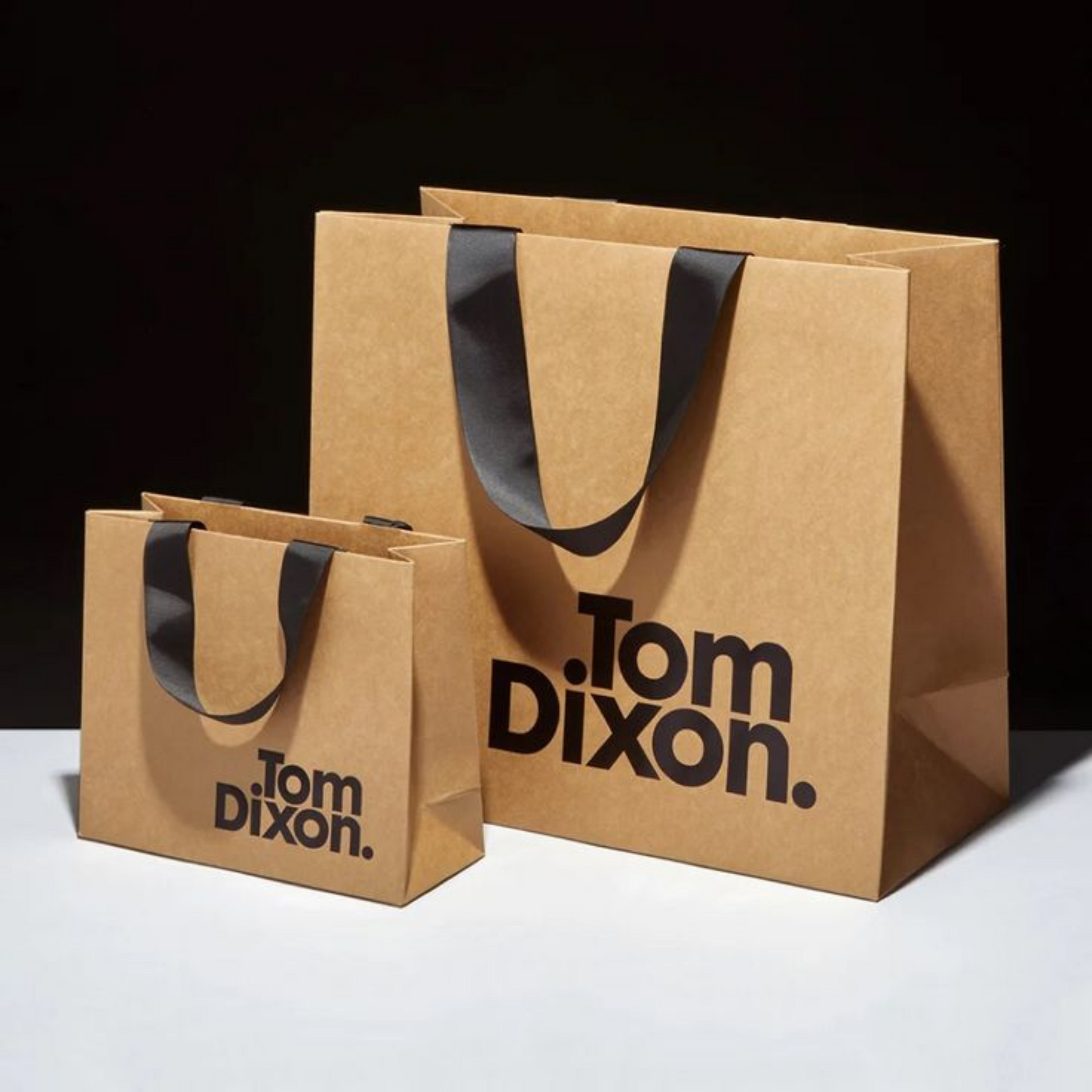 Eco-friendly wholesale paper bags made from recyclable materials.
